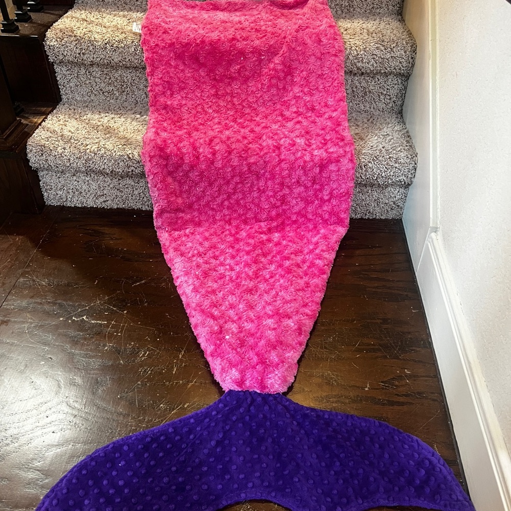 Plush Mermaid Tail Blanket in Hot Pink and Purple